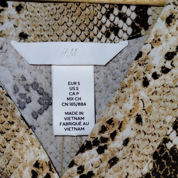 ❤️❤️H&M ANIMAL PRINT SUMMER DRESS SIZE SMALL - Picture 4 of 5
